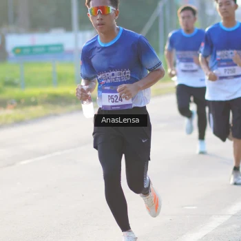 Runner Photo 3465139