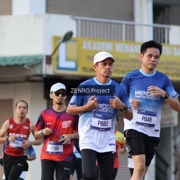 Runner Photo 3465148