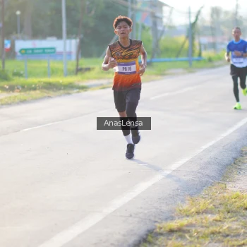 Runner Photo 3465212