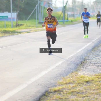 Runner Photo 3465215