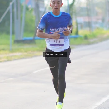 Runner Photo 3465240