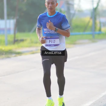 Runner Photo 3465257