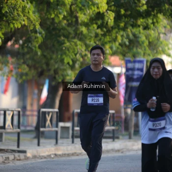 Runner Photo 3465275