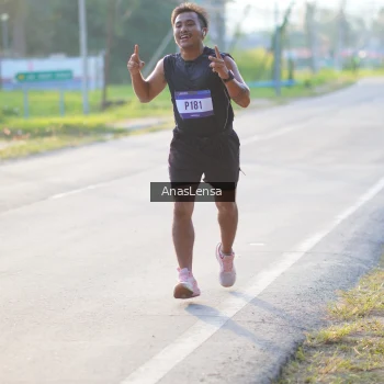 Runner Photo 3465278