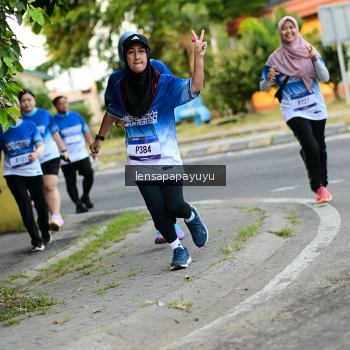 Runner Photo 3465310