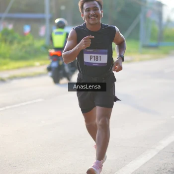 Runner Photo 3465314