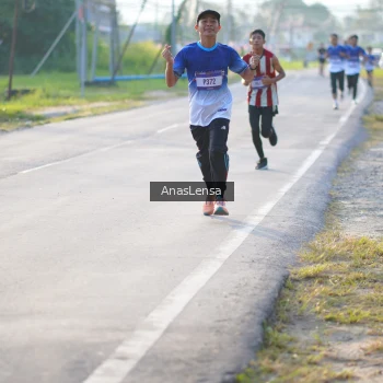 Runner Photo 3465318