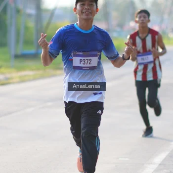 Runner Photo 3465326