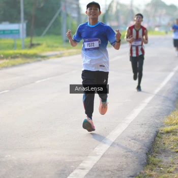 Runner Photo 3465350