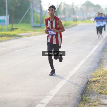 Runner Photo 3465369
