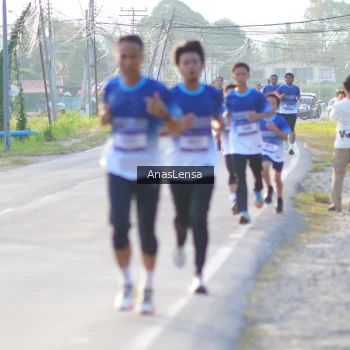 Runner Photo 3465392