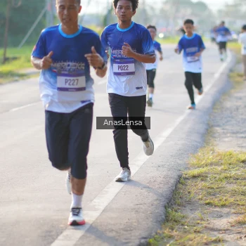 Runner Photo 3465433