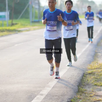 Runner Photo 3465434
