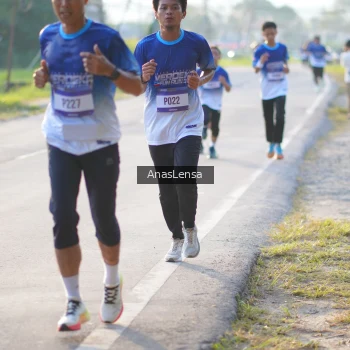 Runner Photo 3465438