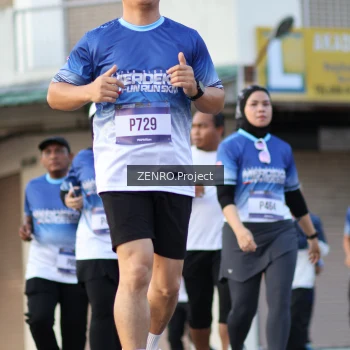 Runner Photo 3465443