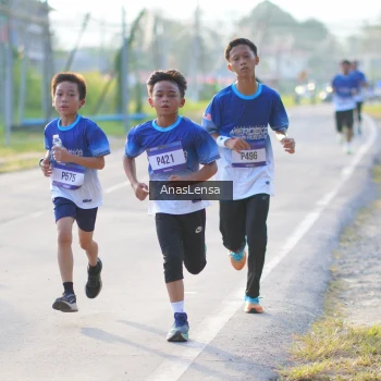 Runner Photo 3465469