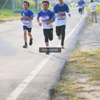 Runner Photo 3465475