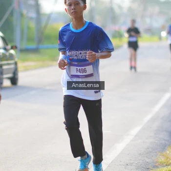 Runner Photo 3465501