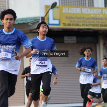 Runner Photo 3465530