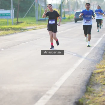 Runner Photo 3465535
