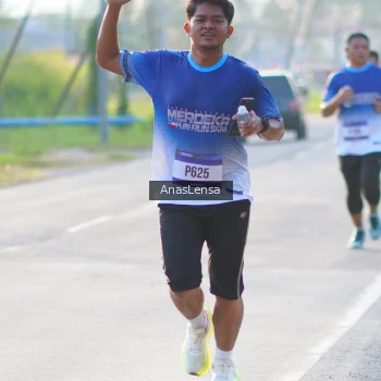 Runner Photo 3465542