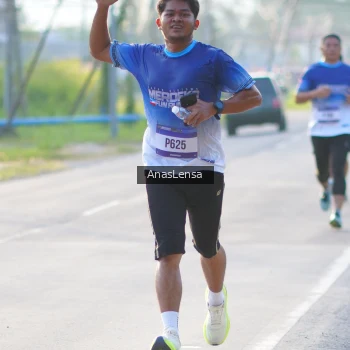 Runner Photo 3465548