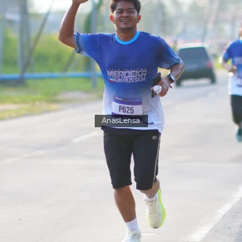 Runner Photo 3465549