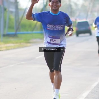 Runner Photo 3465552