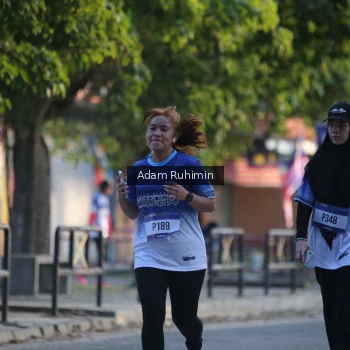 Runner Photo 3465572