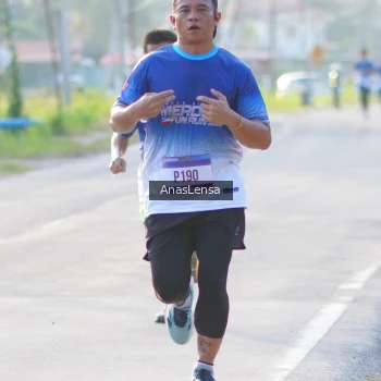 Runner Photo 3465576