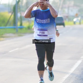 Runner Photo 3465579