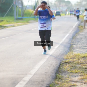 Runner Photo 3465589