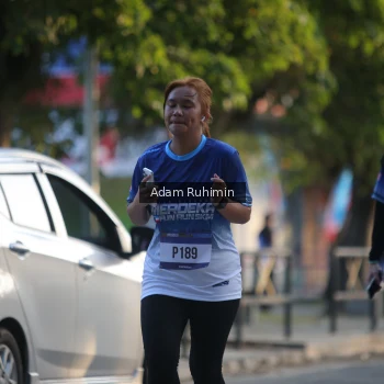 Runner Photo 3465593