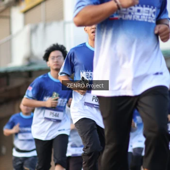 Runner Photo 3465599