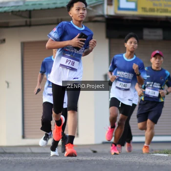 Runner Photo 3465637