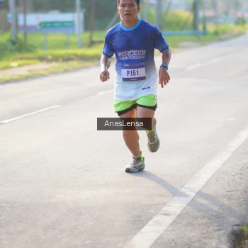 Runner Photo 3465643