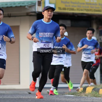Runner Photo 3465659