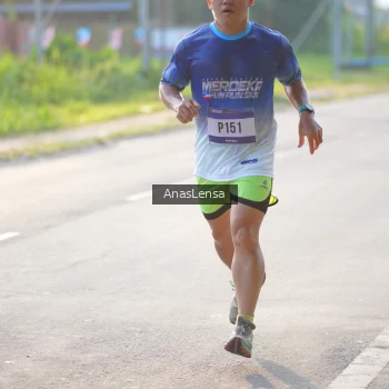 Runner Photo 3465663