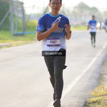 Runner Photo 3465687