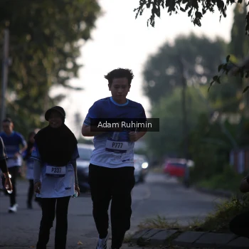 Runner Photo 3465719