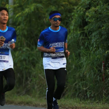 Runner Photo 3465766