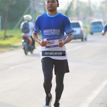 Runner Photo 3465780