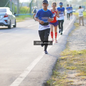 Runner Photo 3465786