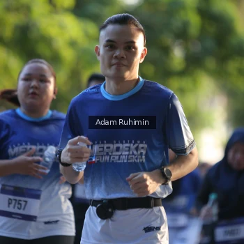 Runner Photo 3465799
