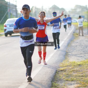 Runner Photo 3465812