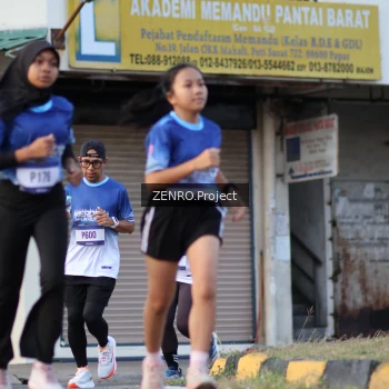 Runner Photo 3465831