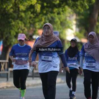 Runner Photo 3465854