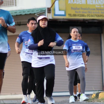 Runner Photo 3465876