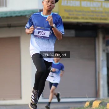 Runner Photo 3465883