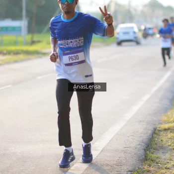 Runner Photo 3465893
